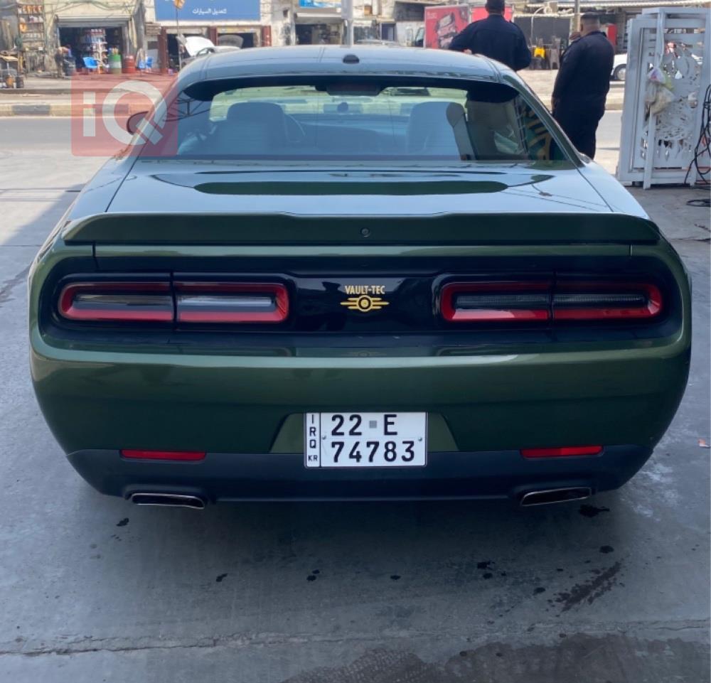 Dodge Challenger